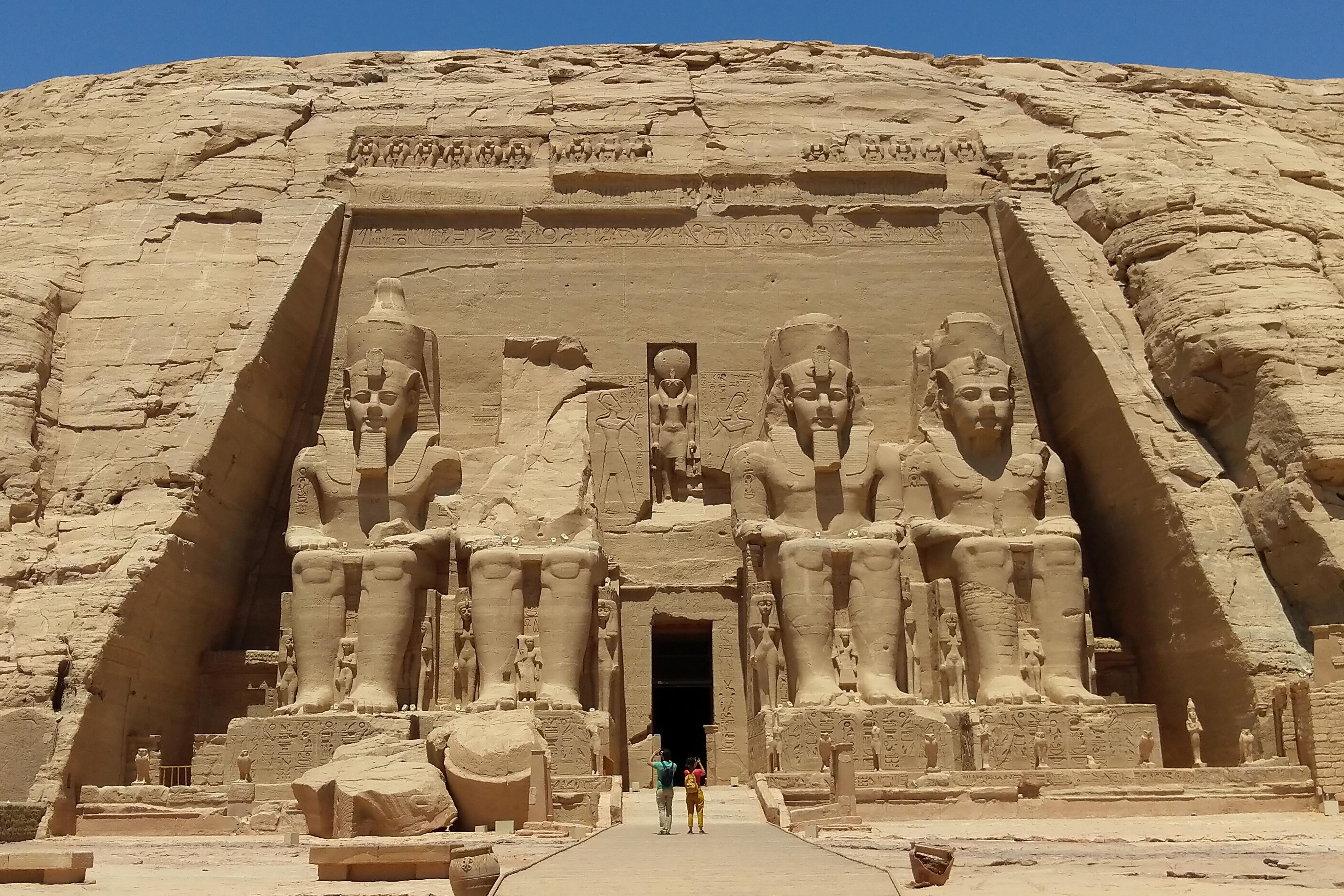悠久のエジプト　ナイル川クルーズ＆アブシンベル神殿＆ピラミッド
